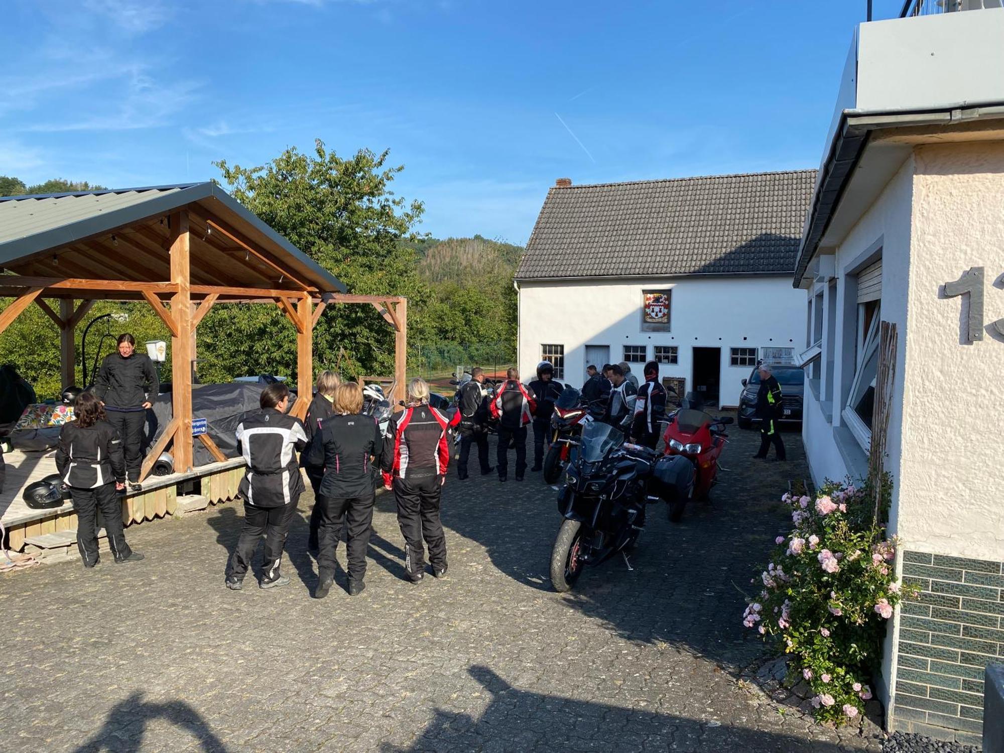 Sabine'S Gaestehaus Übereisenbach Eksteriør bilde